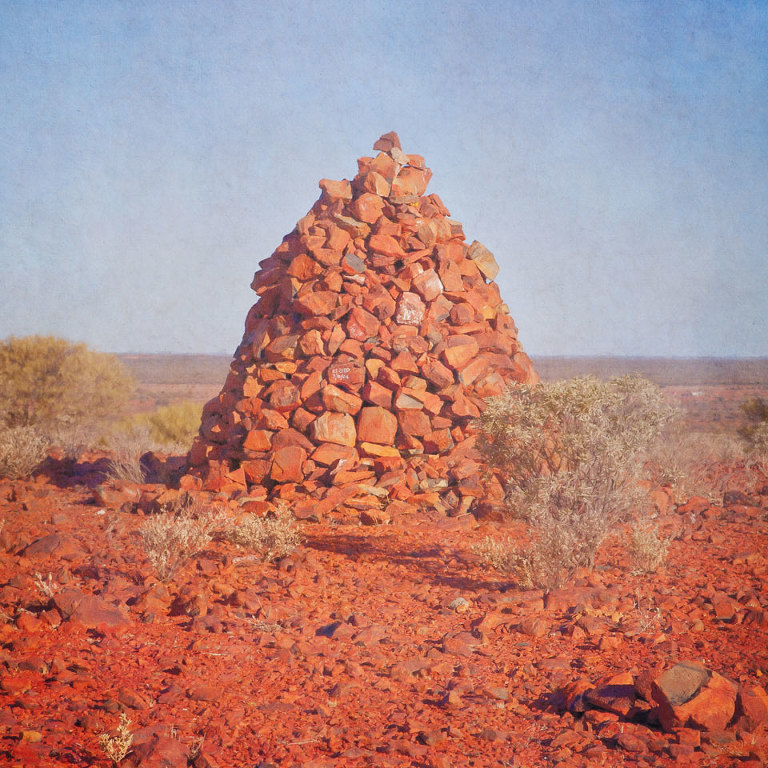 Horizon beyond the cairn on Radio Hill, Cue