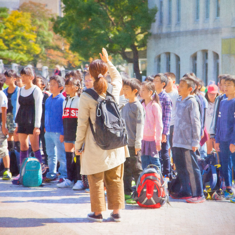 School children singing at the Children's Peace Monument